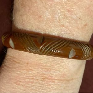 Chocolate Brown Bakelite Bangle or Bracelet